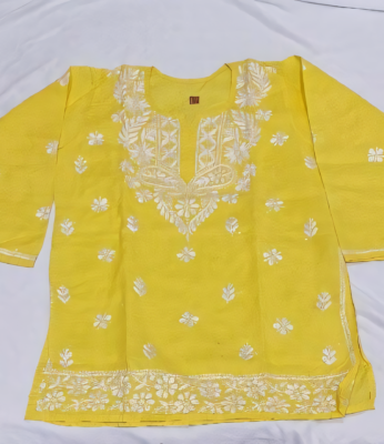 SHORT CHIKANKARI KURTI